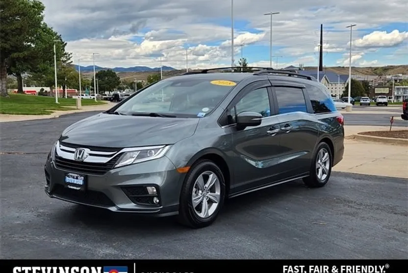 2018 Honda Odyssey EX photo 1