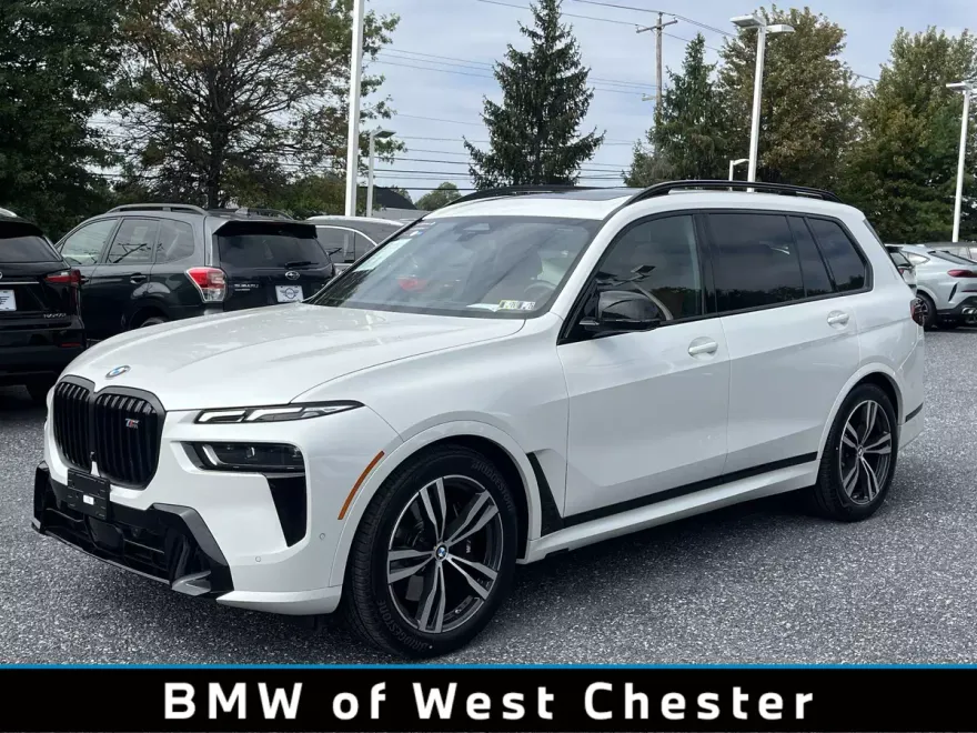 2025 Bmw X7 M60i photo 1