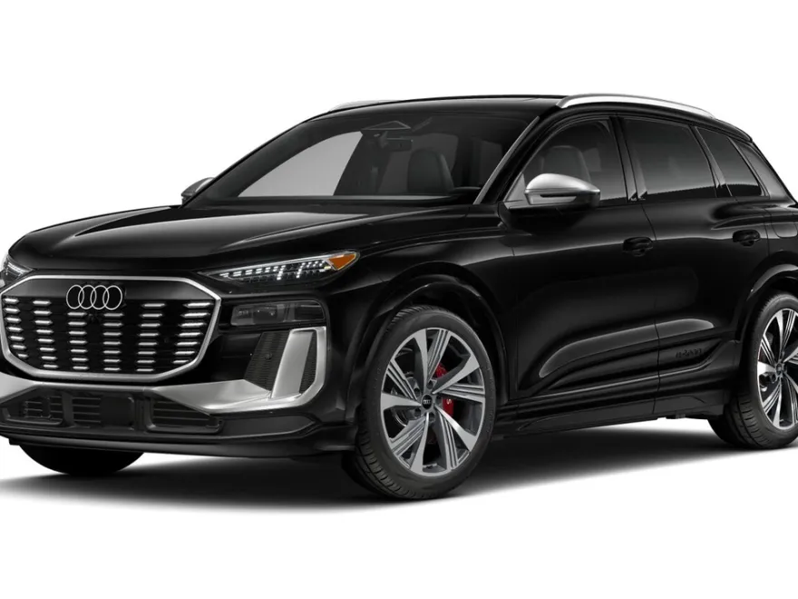 2025 Audi SQ6 photo 1