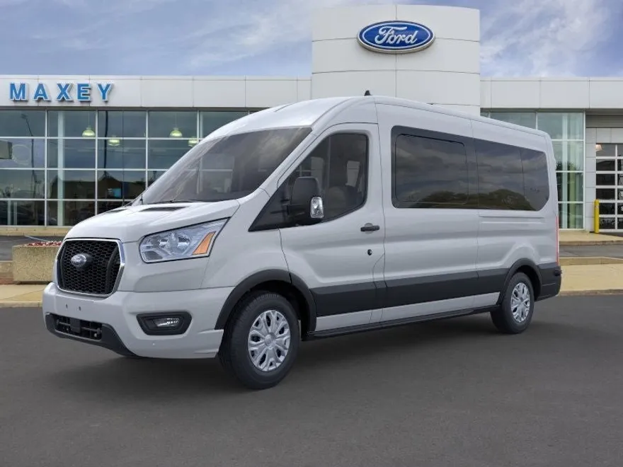 2024 Ford Transit Passenger Van XLT photo 1
