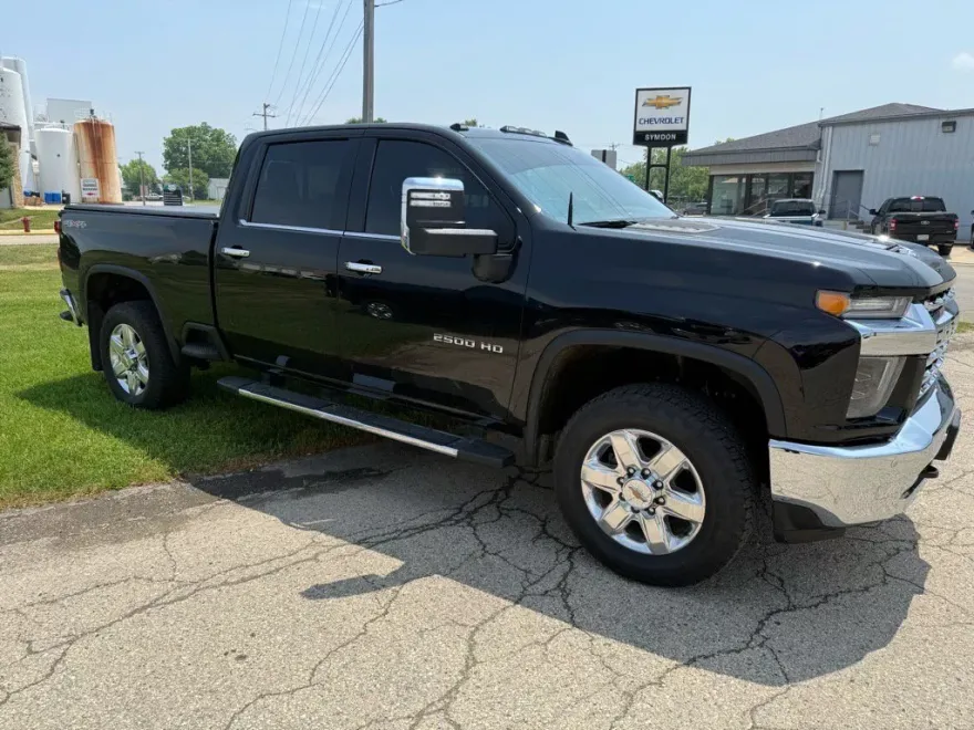 2022 Chevrolet Silverado 2500HD LTZ photo 1