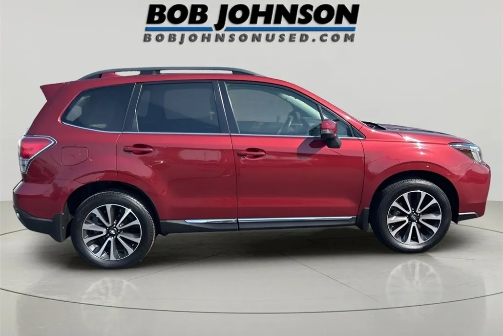 2017 Subaru Forester 2.0XT Touring photo 1