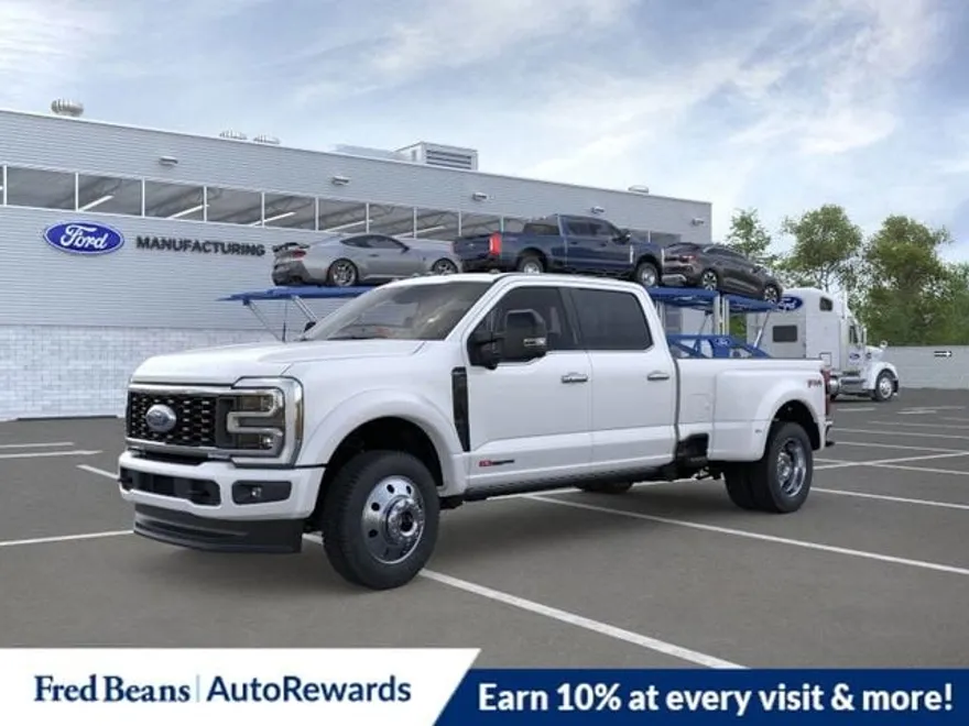 2026 Ford F-450 Platinum photo 1