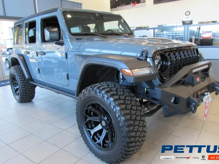 2024 Jeep Wrangler Willys 4xe photo 1