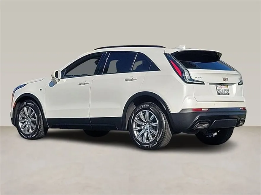2019 Cadillac XT4 Sport photo 1