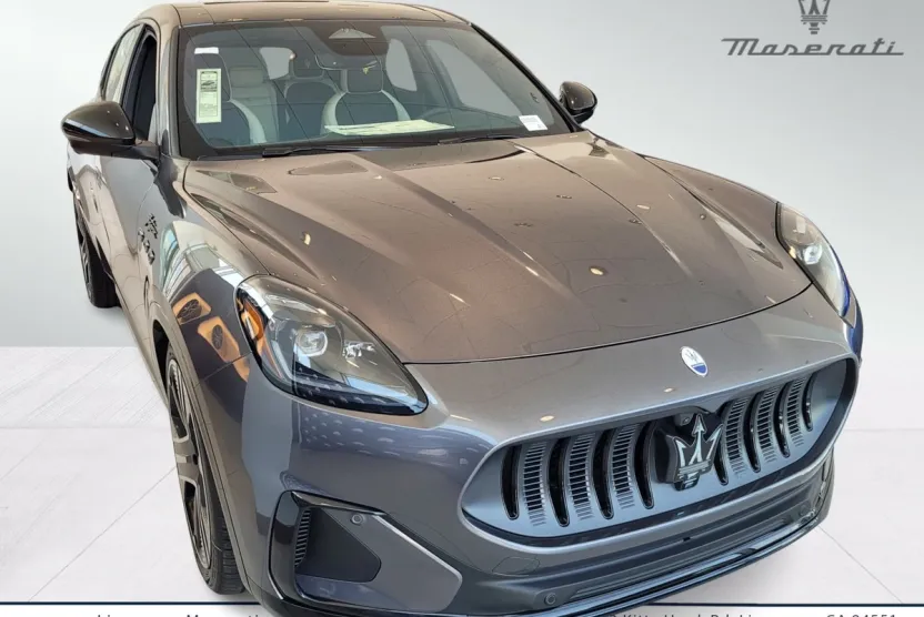 2025 Maserati Grecale photo 1