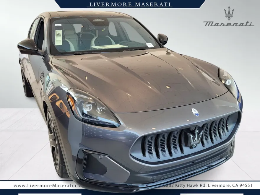 2025 Maserati Grecale photo 1