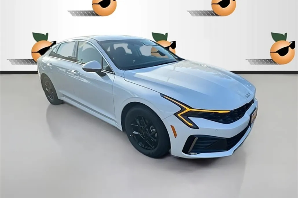 2026 Kia K5 LXS photo 1
