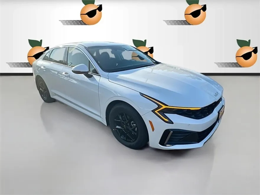 2026 Kia K5 LXS photo 1