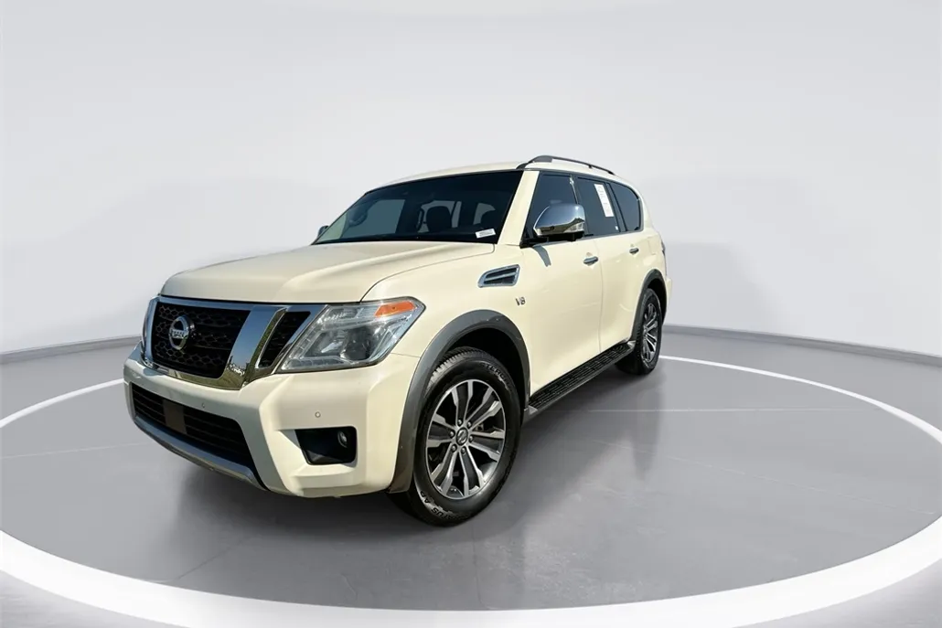 2017 Nissan Armada SL photo 1