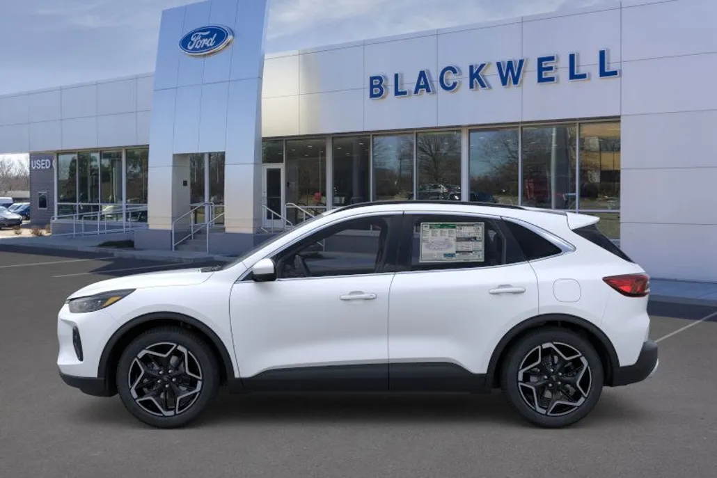 2026 Ford Escape Platinum photo 1