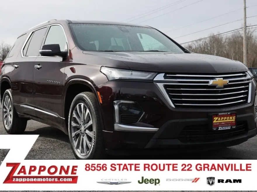 2023 Chevrolet Traverse Premier photo 1
