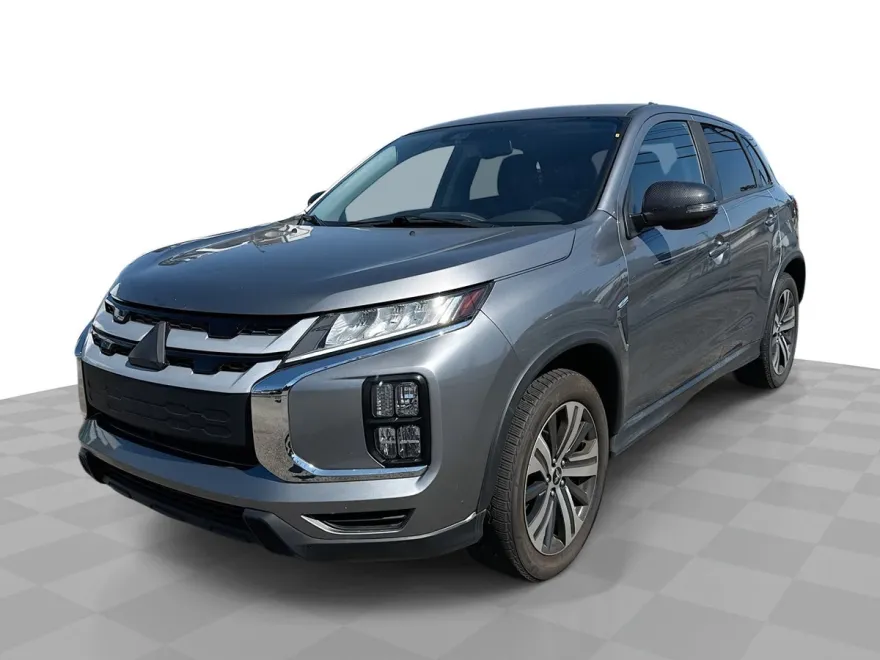 2020 Mitsubishi Outlander Sport SE photo 1