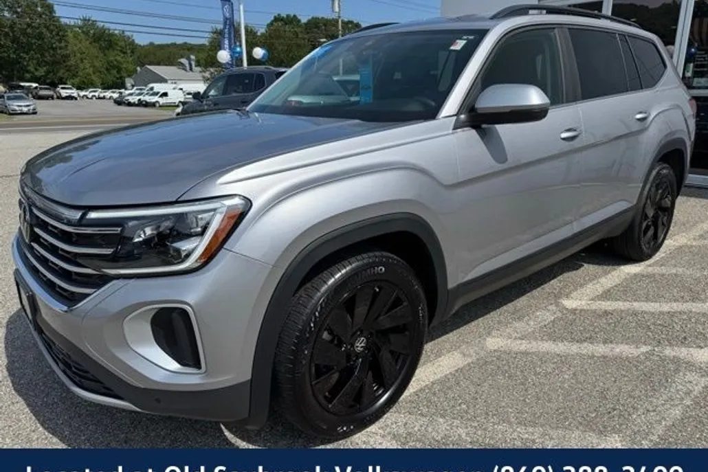 2024 Volkswagen Atlas SE Technology photo 1