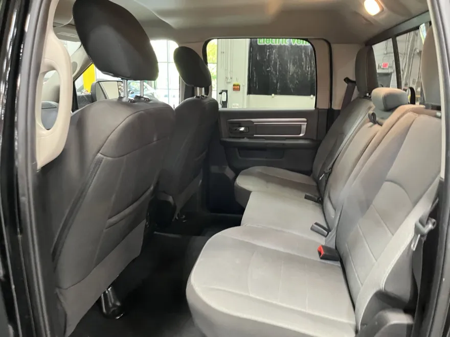 2023 Ram 1500 Classic SLT photo 1