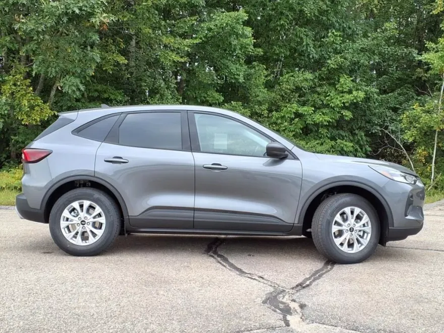 2025 Ford Escape Active photo 1
