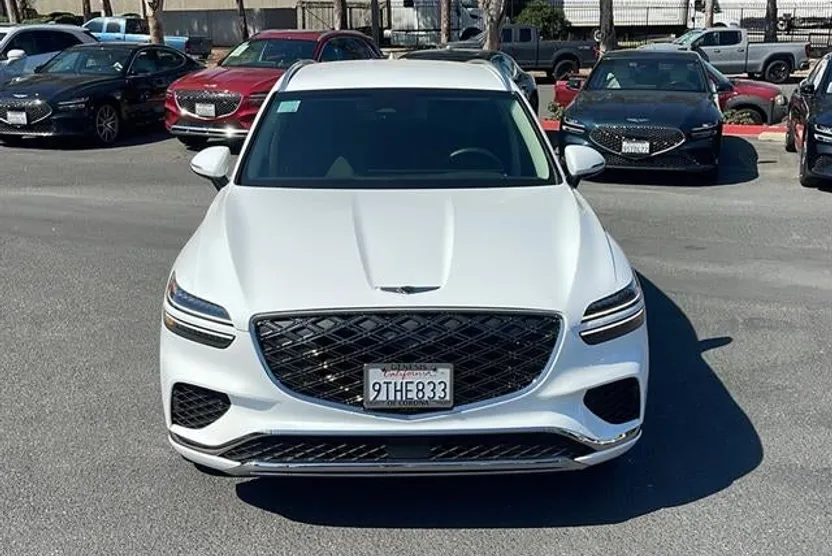 2026 Genesis GV70 2.5T Standard photo 1