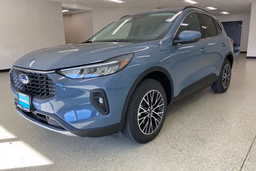 2026 Ford Escape Plug-In Hybrid Premium photo 1