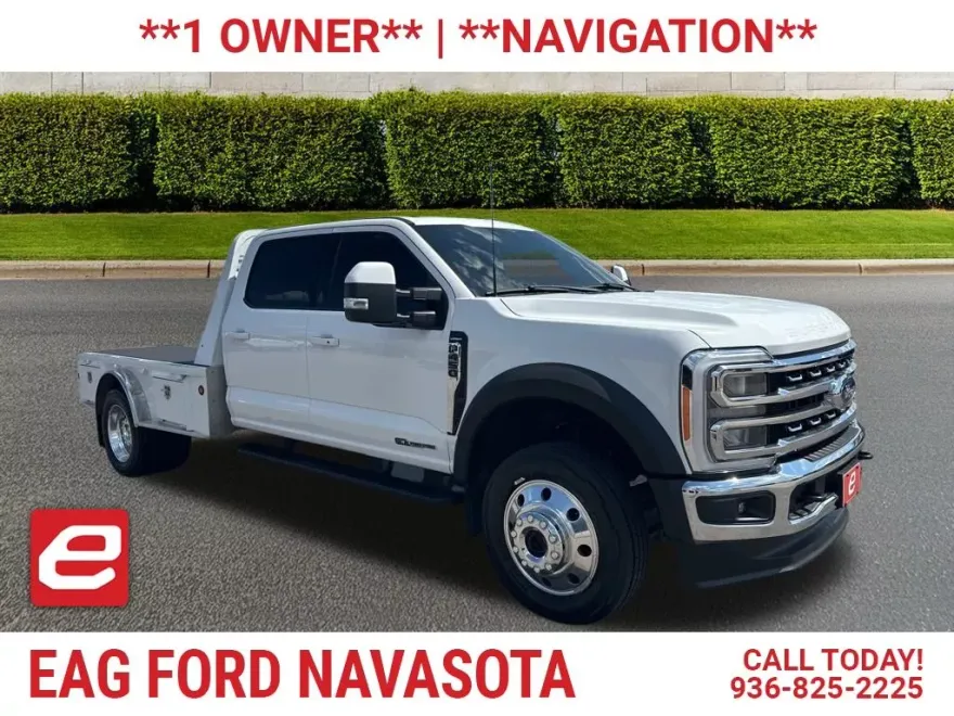 2023 Ford F-450 Lariat photo 1