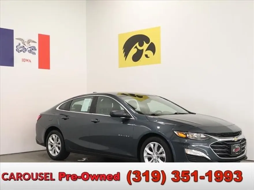 2021 Chevrolet Malibu 1LT photo 1