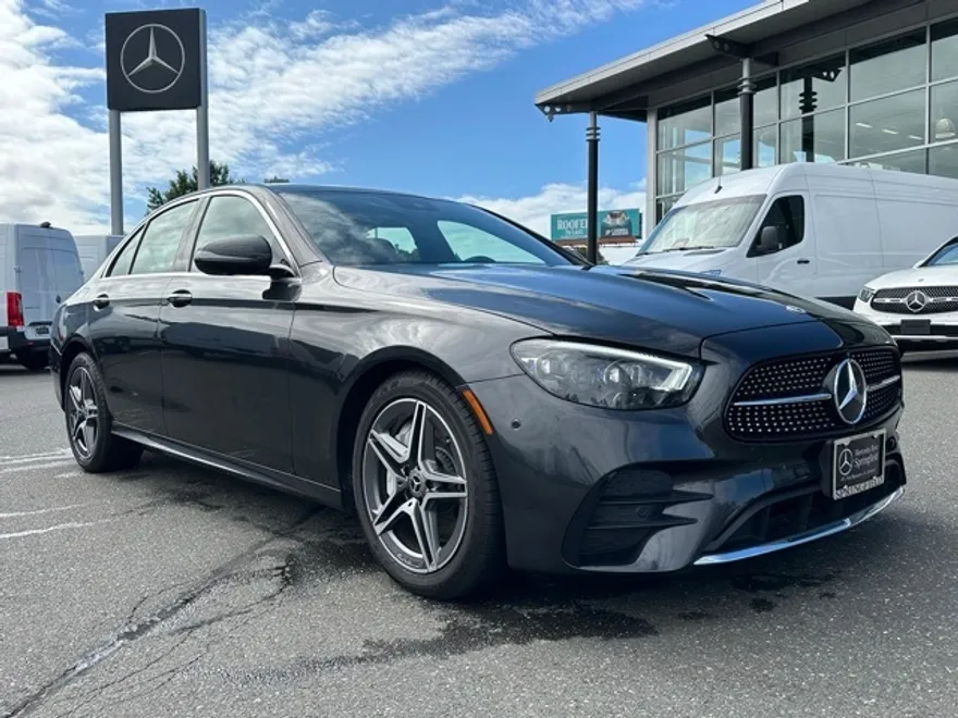 2022 Mercedes Benz E 350 4MATIC photo 1
