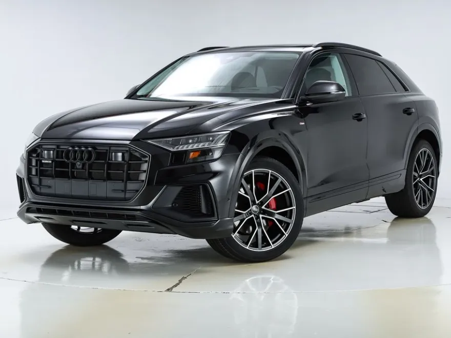 2023 Audi Q8 55 Prestige photo 1