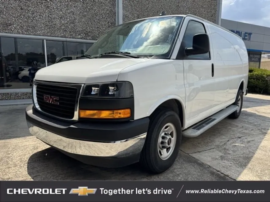 2023 Gmc Savana 2500 Cargo photo 1