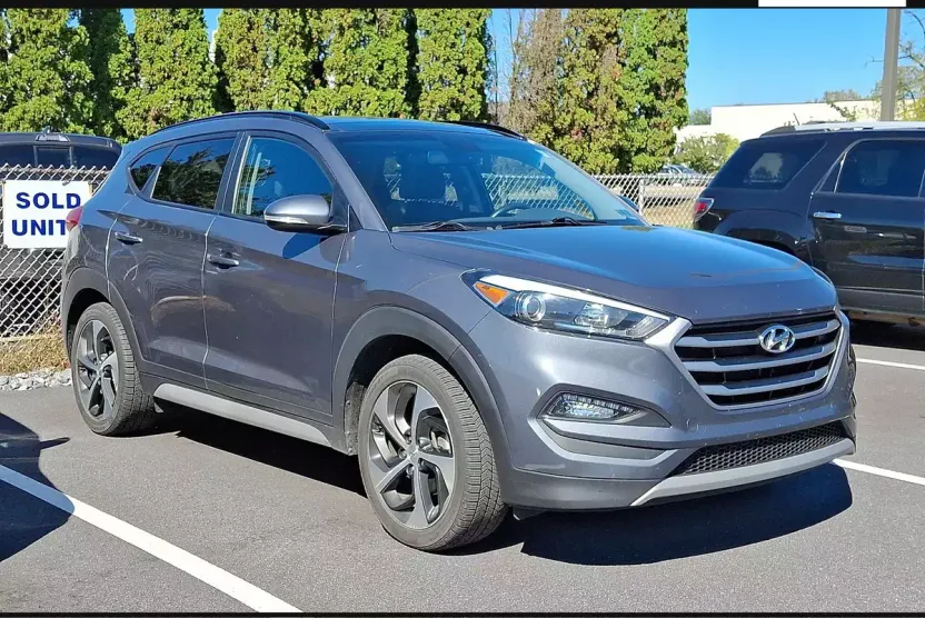 2018 Hyundai Tucson Plus Eco Sport Value Base Ultimate photo 1
