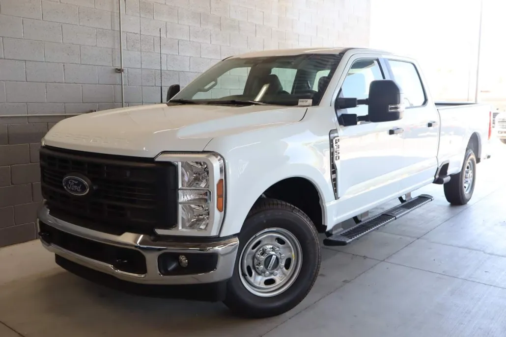 2026 Ford F-350 XL photo 1