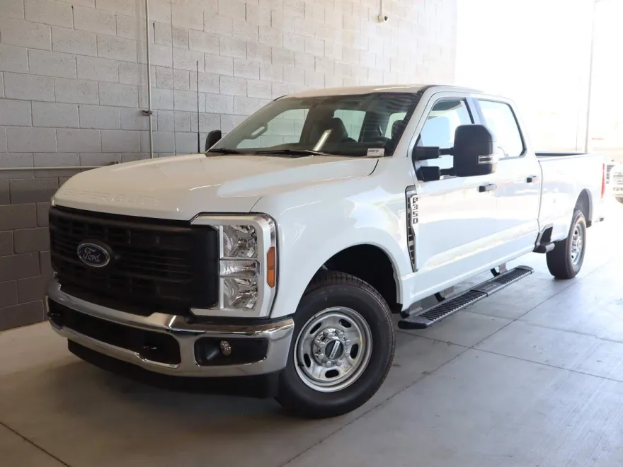 2026 Ford F-350 XL photo 1