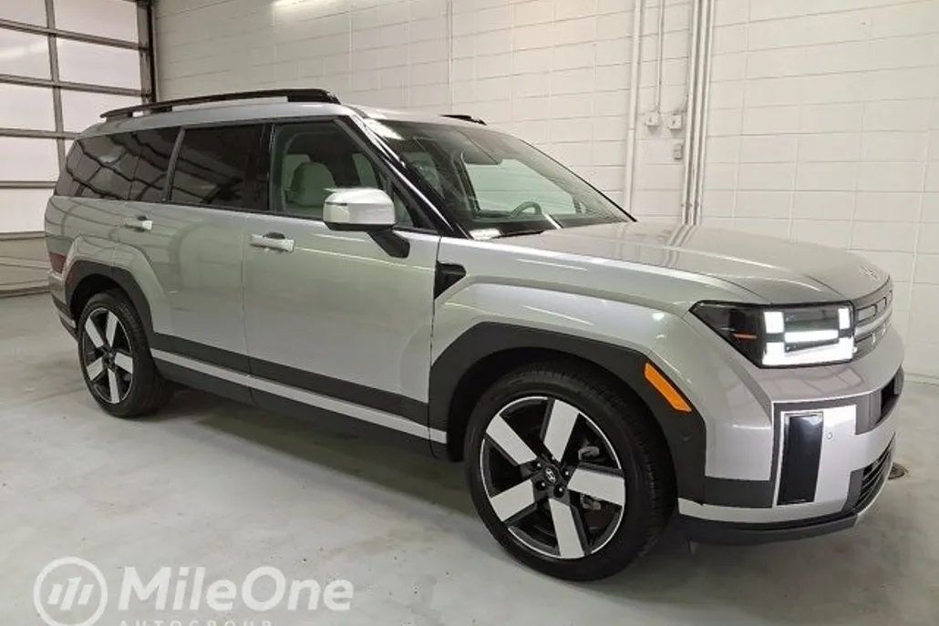 2024 Hyundai Santa Fe Limited photo 1