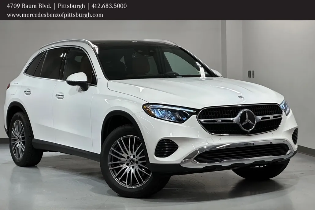 2026 Mercedes Benz GLC 300 4MATIC photo 1