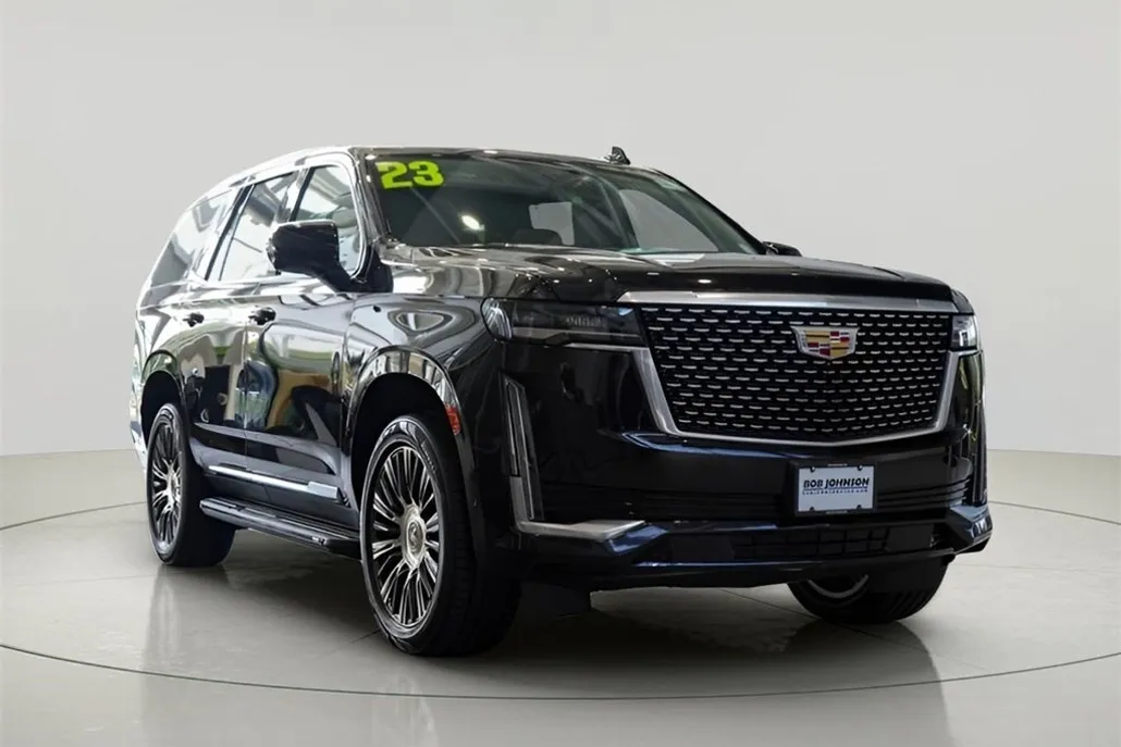 2023 Cadillac Escalade Premium Luxury photo 1