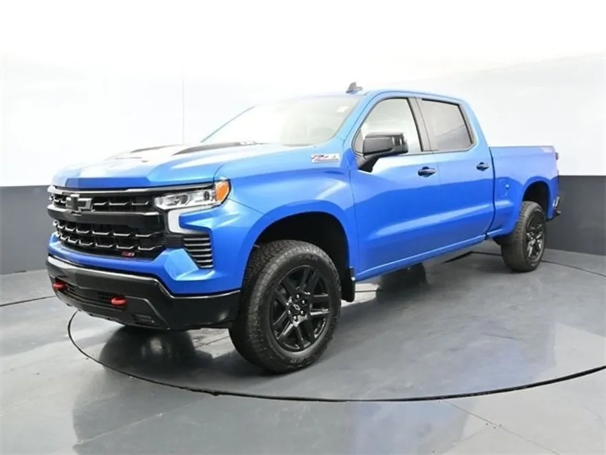 2025 Chevrolet Silverado 1500 LT Trail Boss photo 1