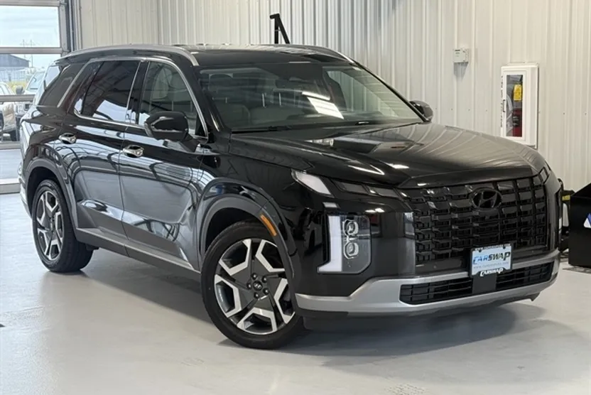 2024 Hyundai Palisade Limited photo 1
