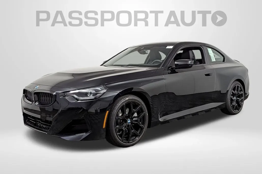2025 Bmw 230i xDrive photo 1