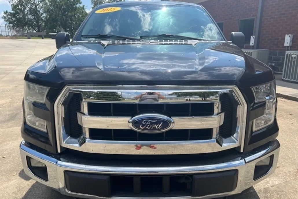 2015 Ford F-150 XLT photo 1
