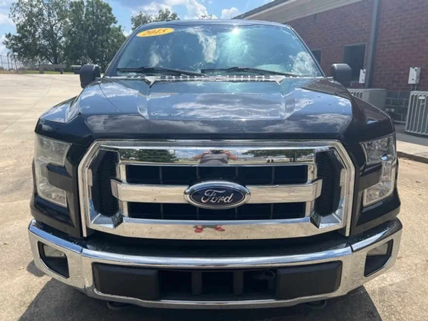 2015 Ford F-150 XLT photo 1