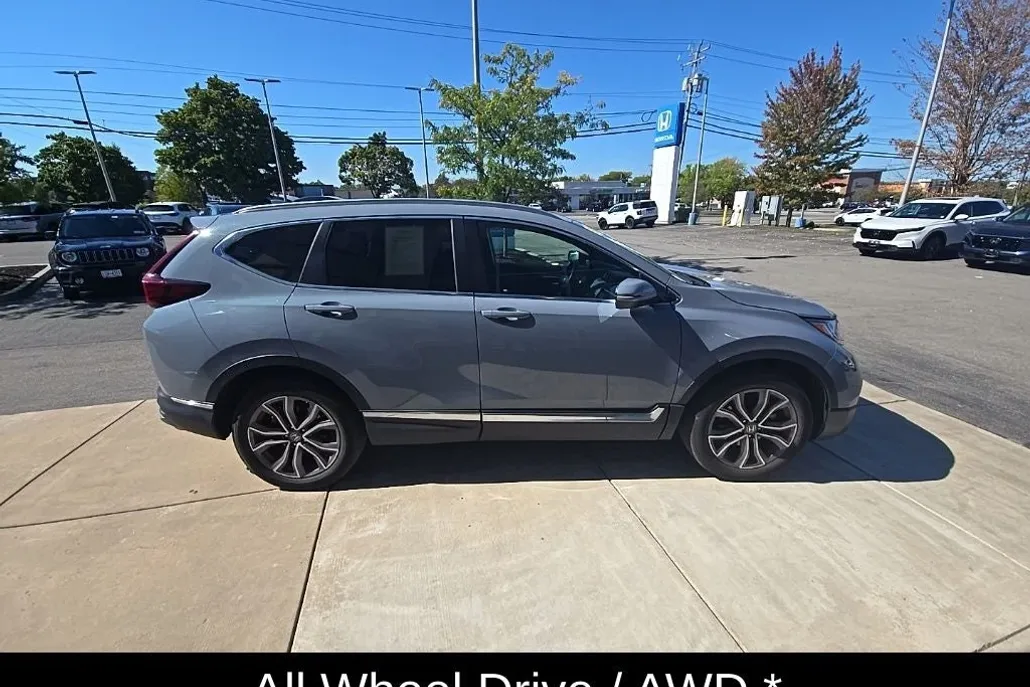 2020 Honda CR-V Touring photo 1