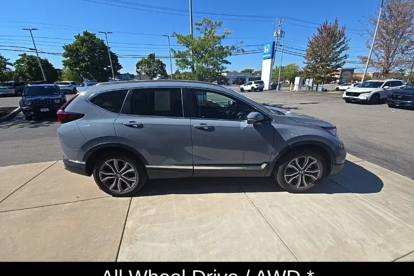 2020 Honda CR-V Touring photo 1