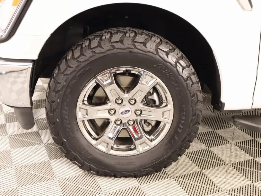 2023 Ford F-150 XLT photo 1