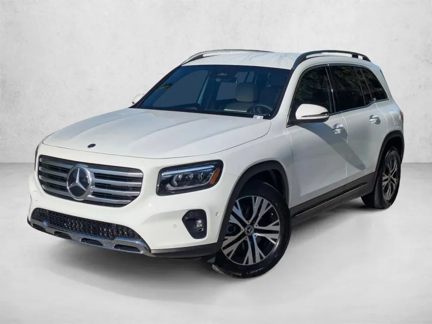 2025 Mercedes Benz GLB 250 photo 1
