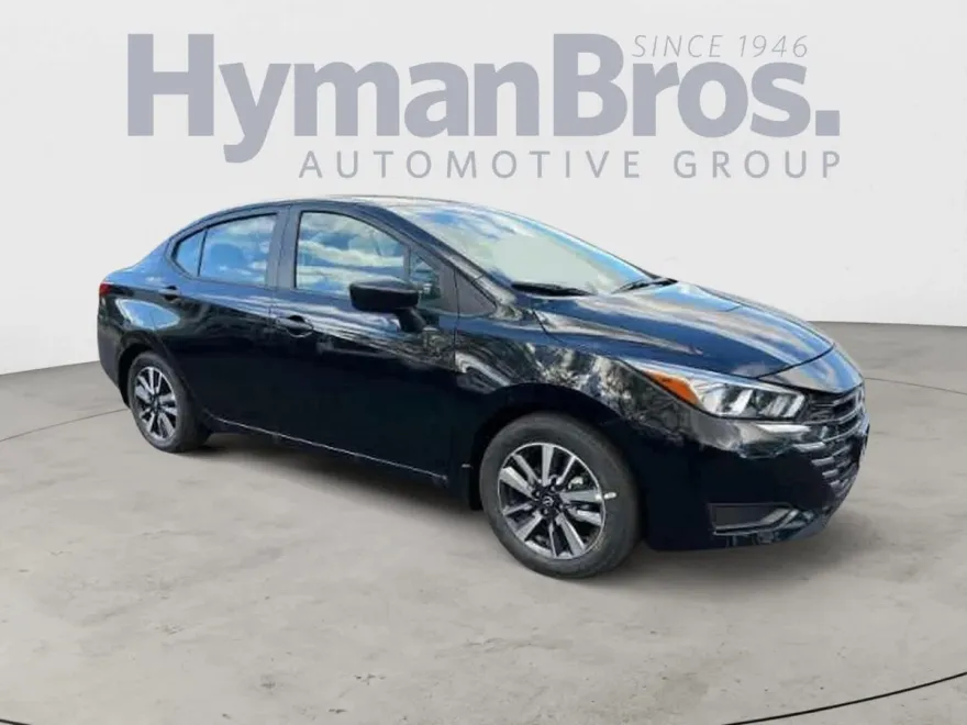 2024 Nissan Versa 1.6 S photo 1