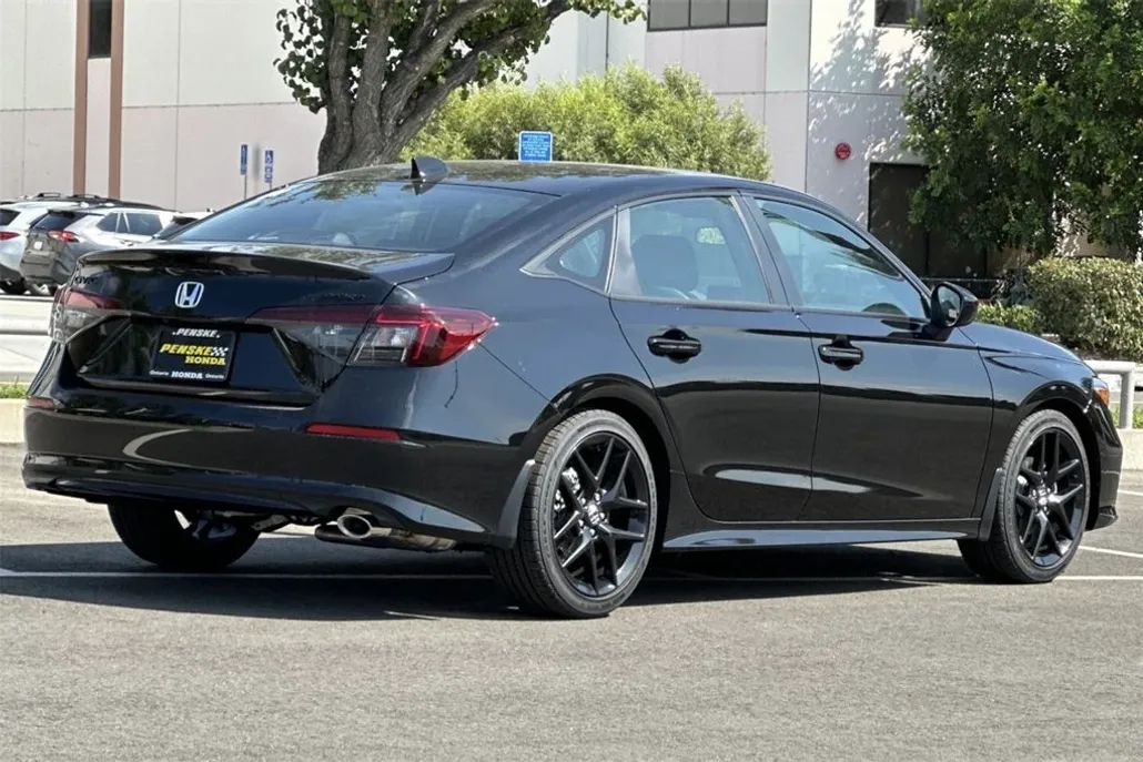 2026 Honda Civic Sport photo 1