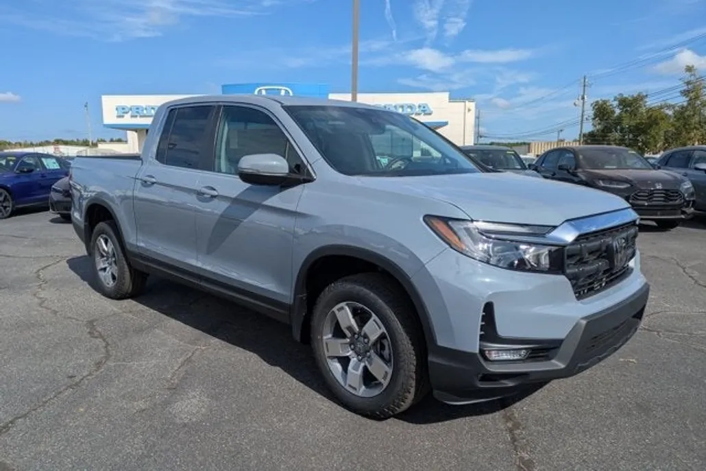 2025 Honda Ridgeline RTL photo 1