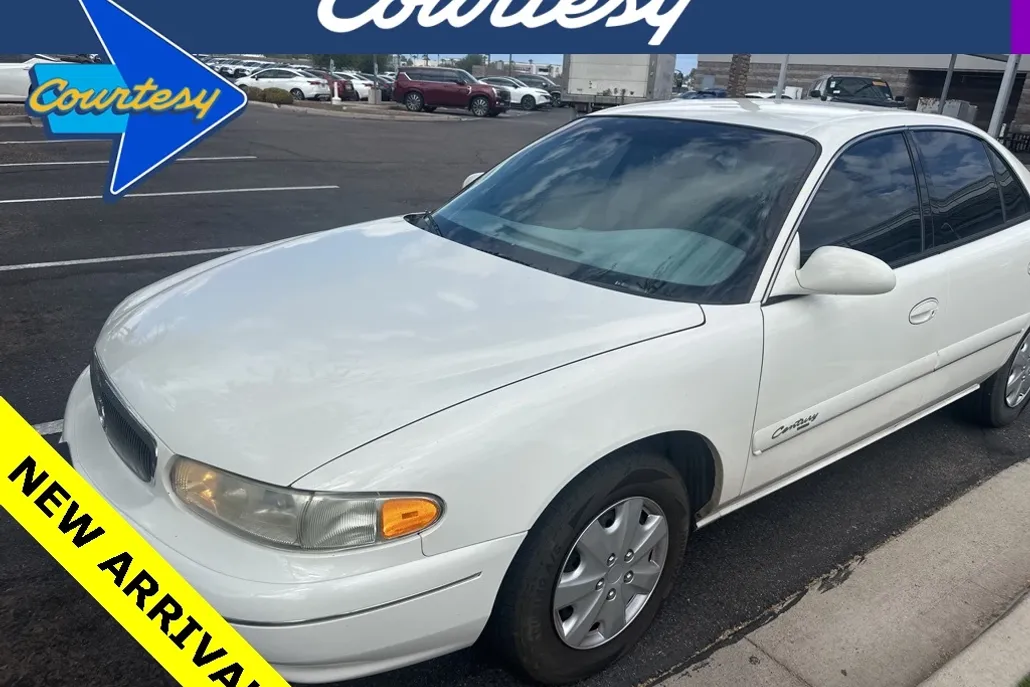 2001 Buick Century Custom photo 1