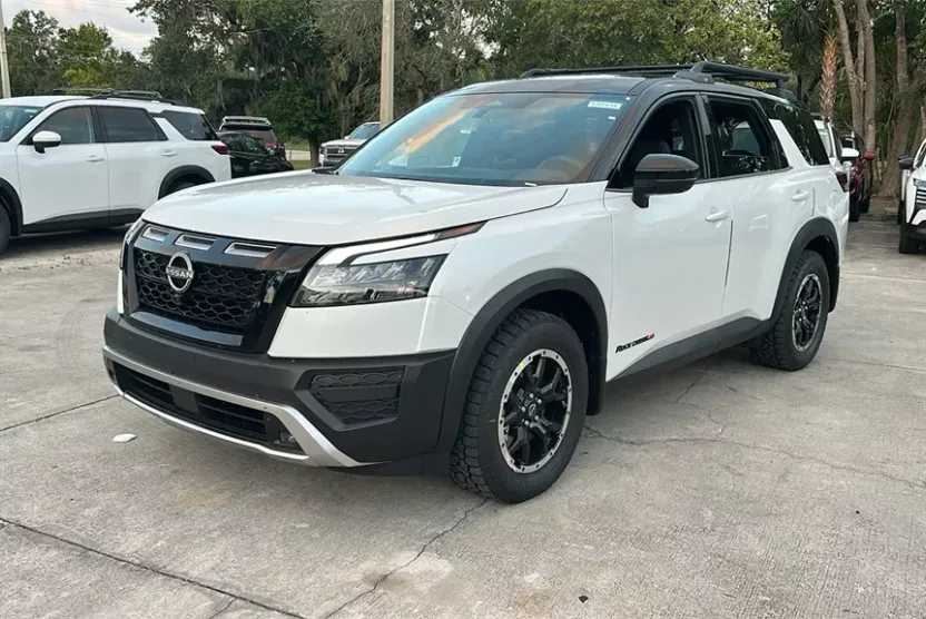 2025 Nissan Pathfinder Rock Creek photo 1
