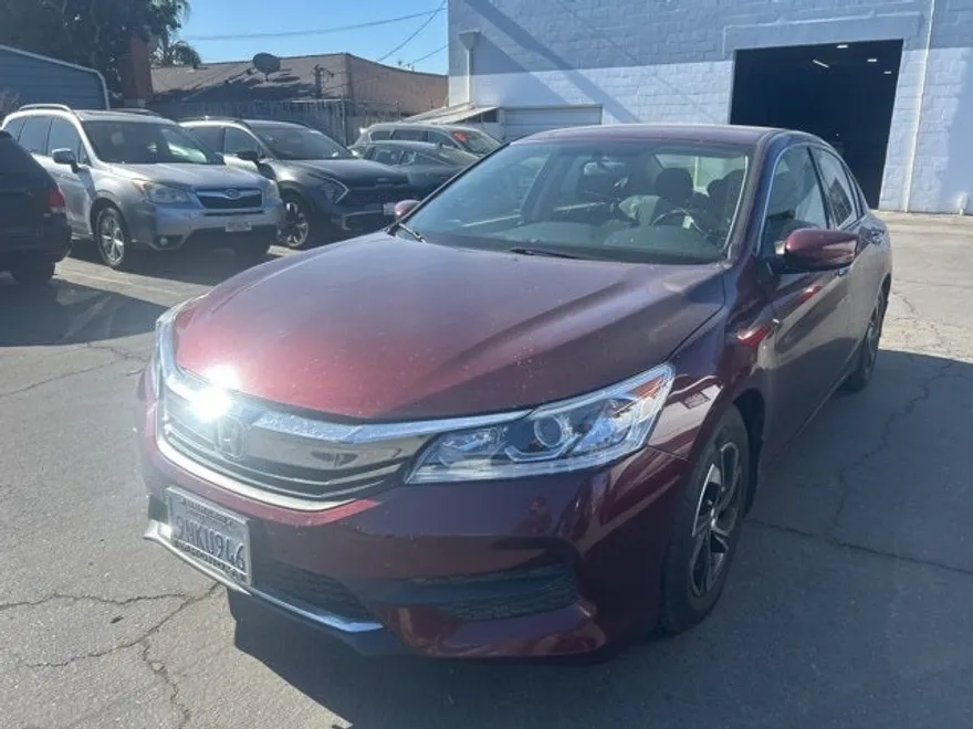 2016 Honda Accord LX photo 1