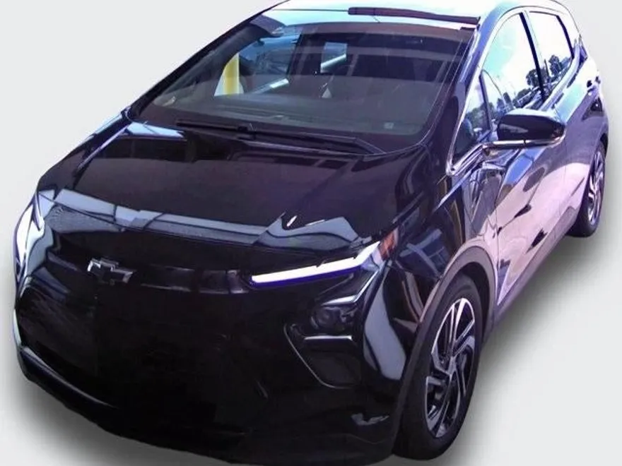 2022 Chevrolet Bolt EV 1LT photo 1