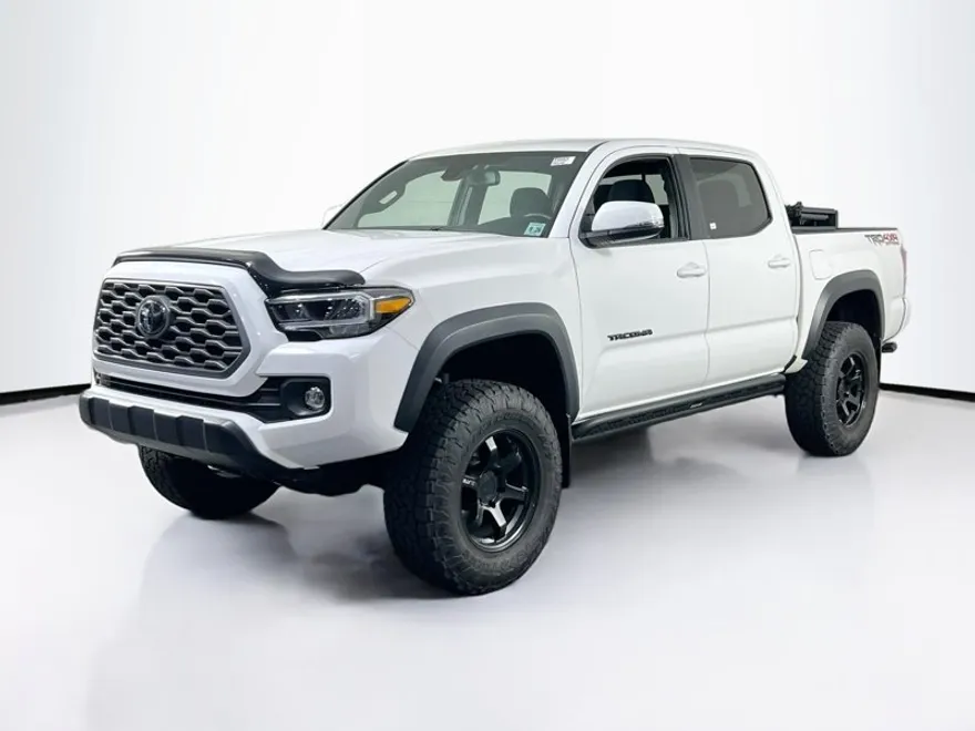 2021 Toyota Tacoma SR5 photo 1